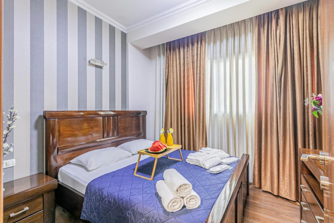 Hotel House Ришон-ле-Цион Экстерьер фото