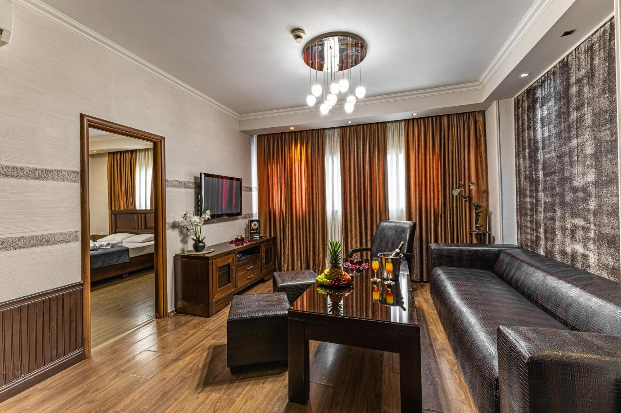 Hotel House Ришон-ле-Цион Экстерьер фото